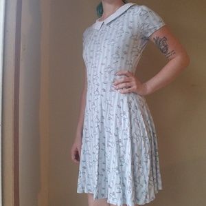 Disney Alice in Wonderland collared dress